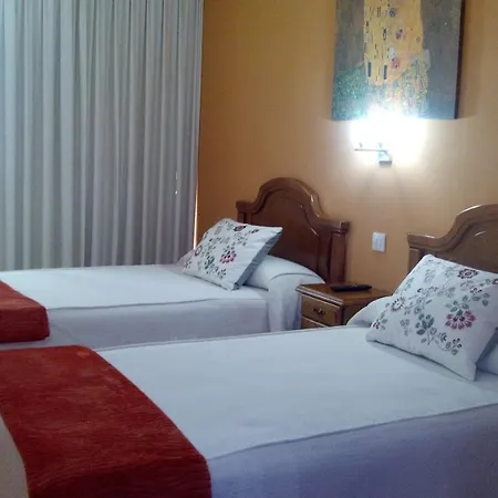 Lägenhetshotell Casa Rosendo Cangas De Narcea